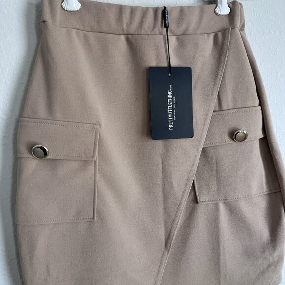 NWT size 6 high waist side slit gold button detail wrap mini skirt - Picture 3 of 6